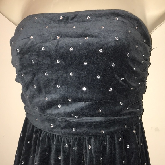 VICTORIA'S SECRET STRAPLESS DRESS COVER UP XS - Picture 5 of 6